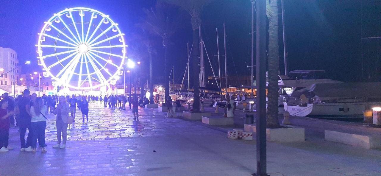 برينديسي Il Porto Affittacamere B&B المظهر الخارجي الصورة