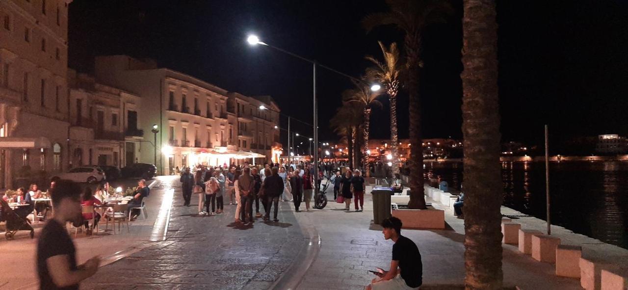 برينديسي Il Porto Affittacamere B&B المظهر الخارجي الصورة