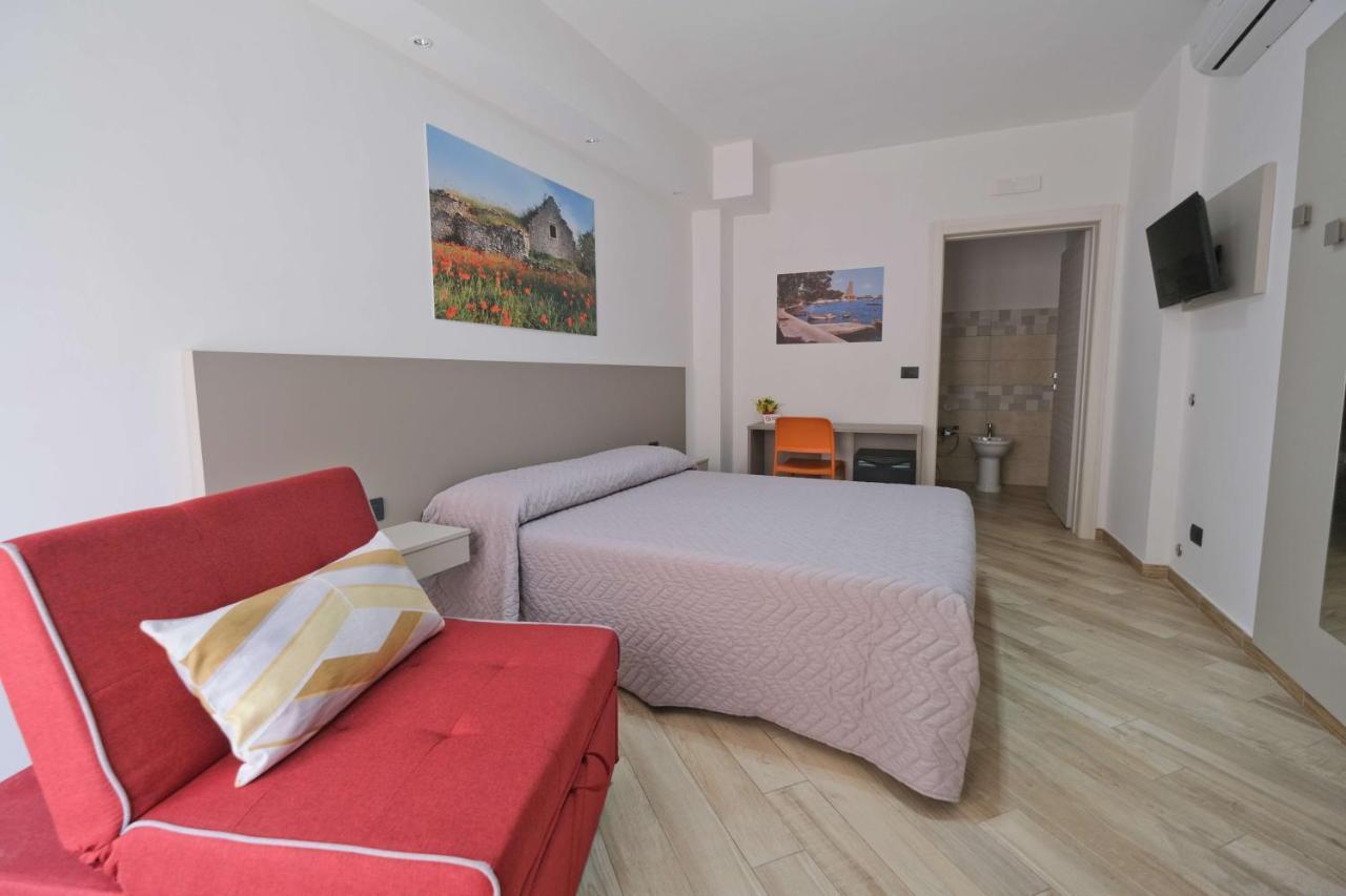 برينديسي Il Porto Affittacamere B&B المظهر الخارجي الصورة