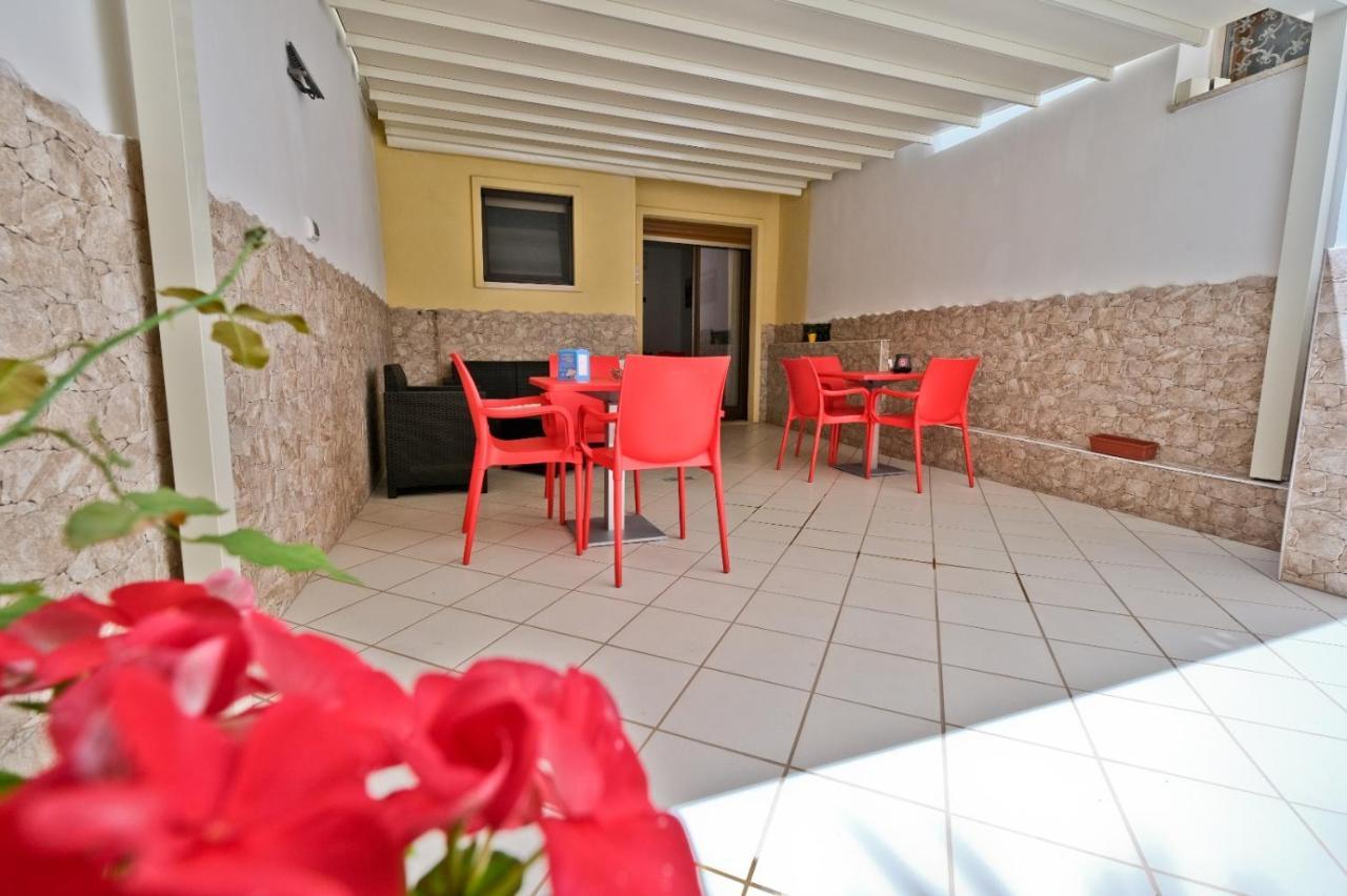 برينديسي Il Porto Affittacamere B&B المظهر الخارجي الصورة