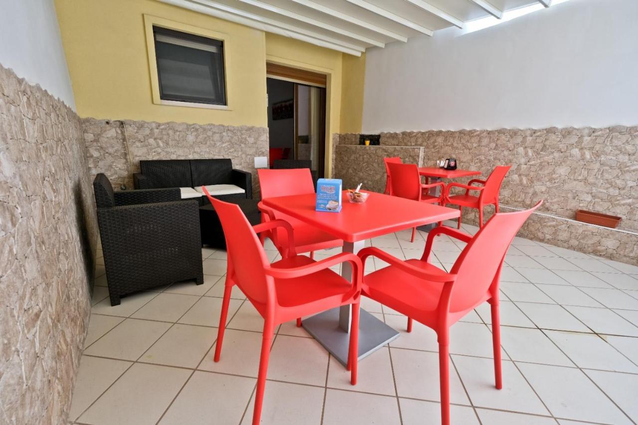 برينديسي Il Porto Affittacamere B&B المظهر الخارجي الصورة